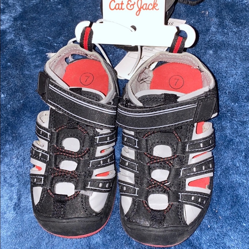Cat and Jack toddler Sandals size 7c